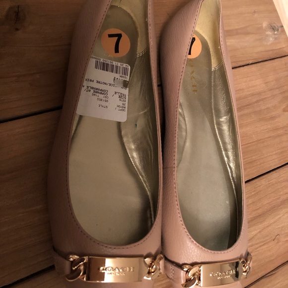 Coach blush/rose gold flats - brand new - Picture 2 of 3